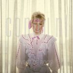 12-05-1984 Vanessa, Connie Breukhoven  at home.

[keywords]Posed, Half Length, Eyecontact, Smiling[/keywords]